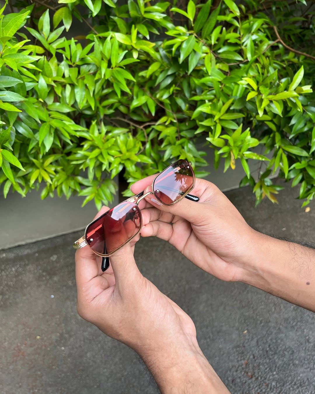 Rimless Rectangle Sunglasses — Pink Gradient