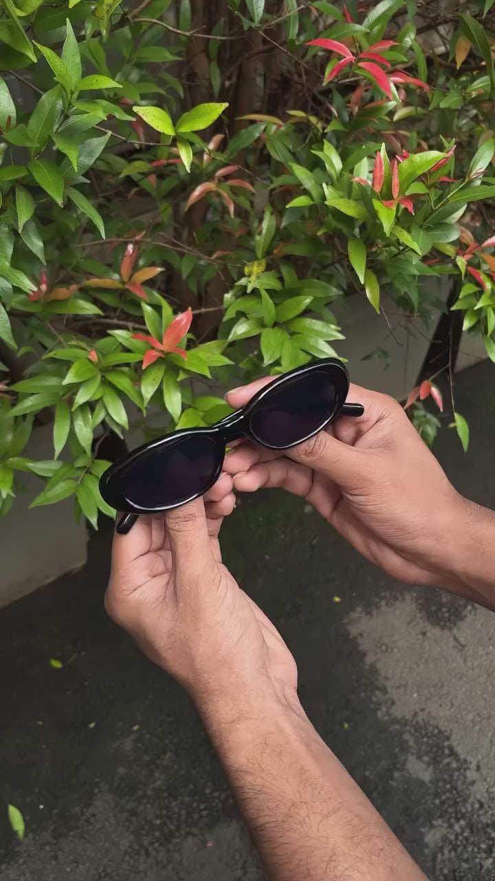 Star Accent Oval Sunglasses